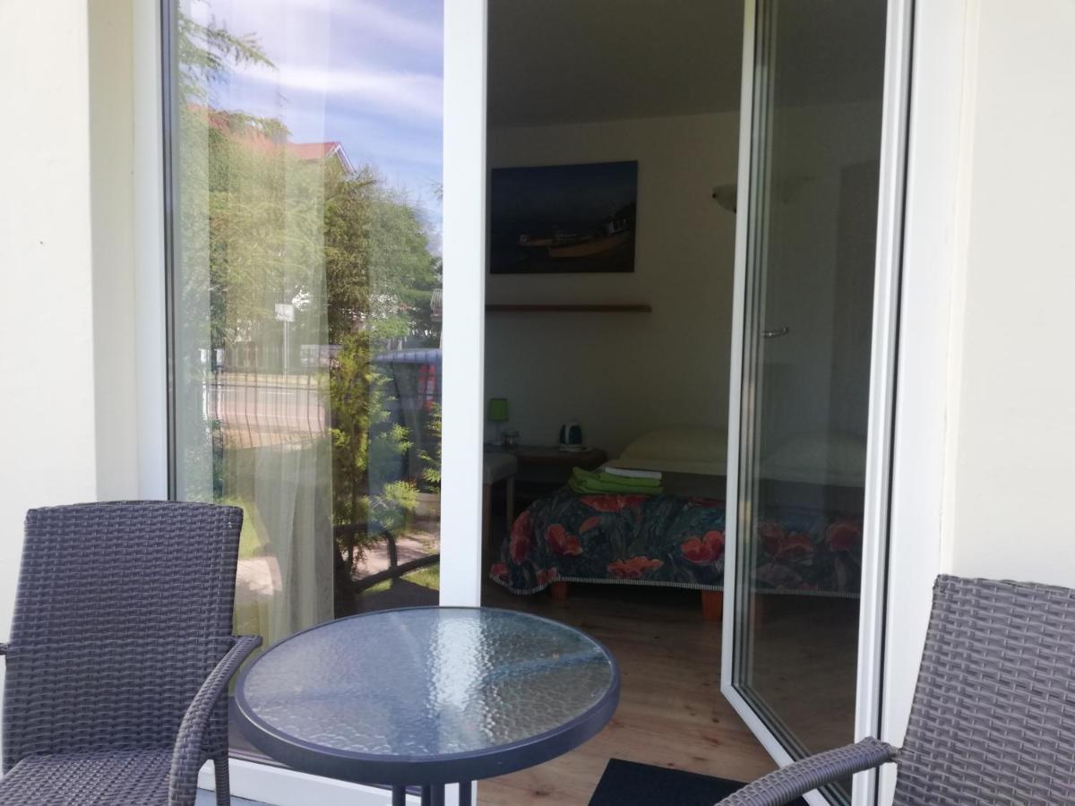 Bursztyn 2 Apartment Rewal Exterior photo