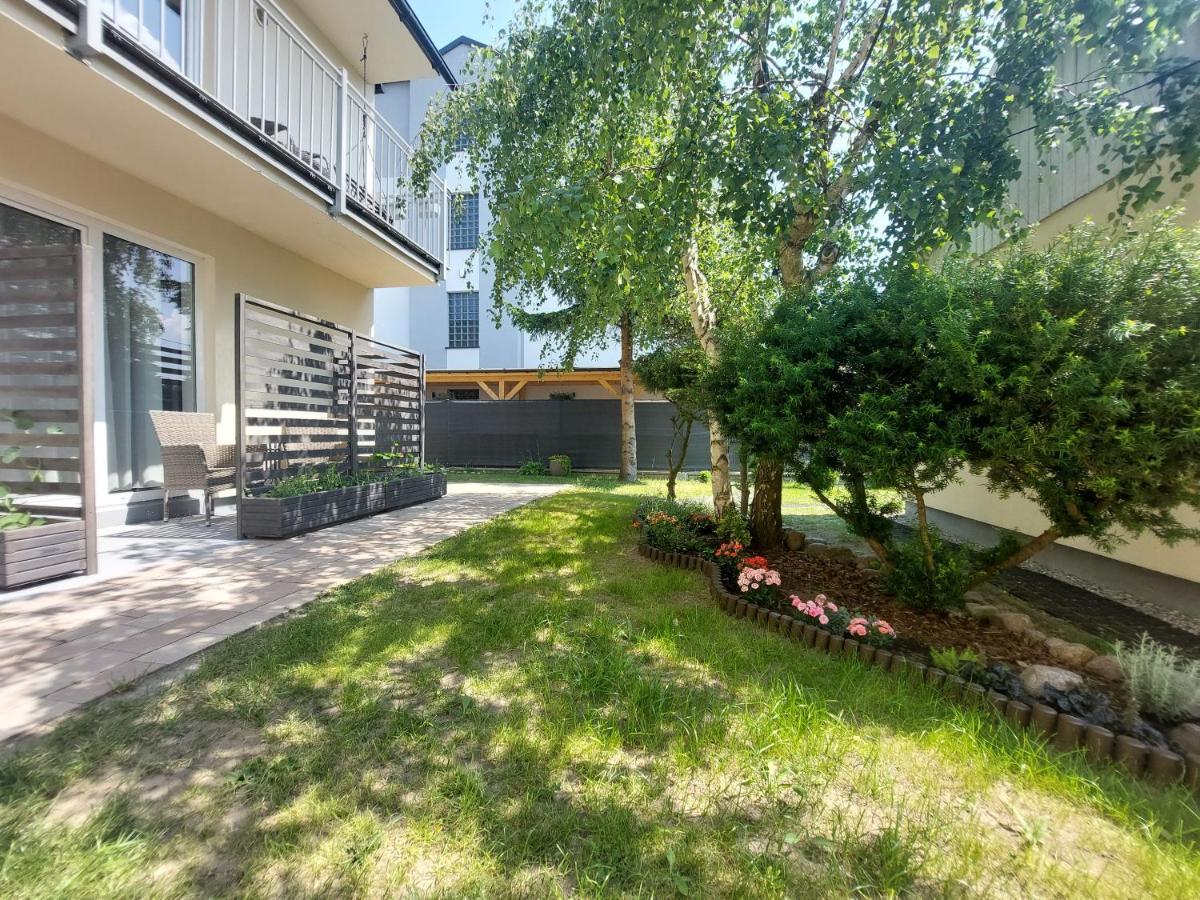 Bursztyn 2 Apartment Rewal Exterior photo