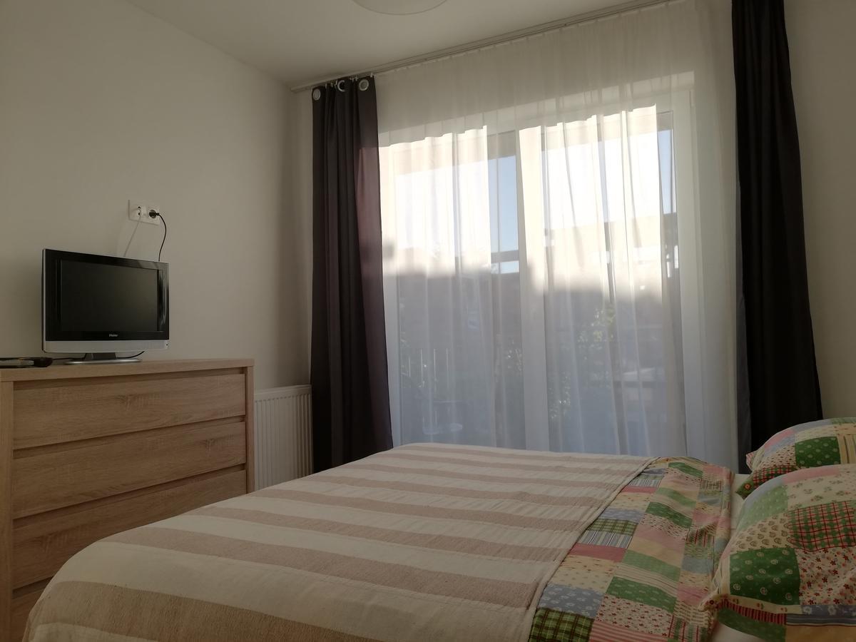 Bursztyn 2 Apartment Rewal Exterior photo